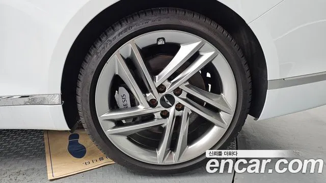 Genesis G80 Бензин 2.5 турбо AWD — Фото автомобиля 5