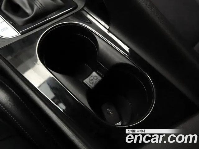 Hyundai Avante CN7 — Фото автомобиля 12