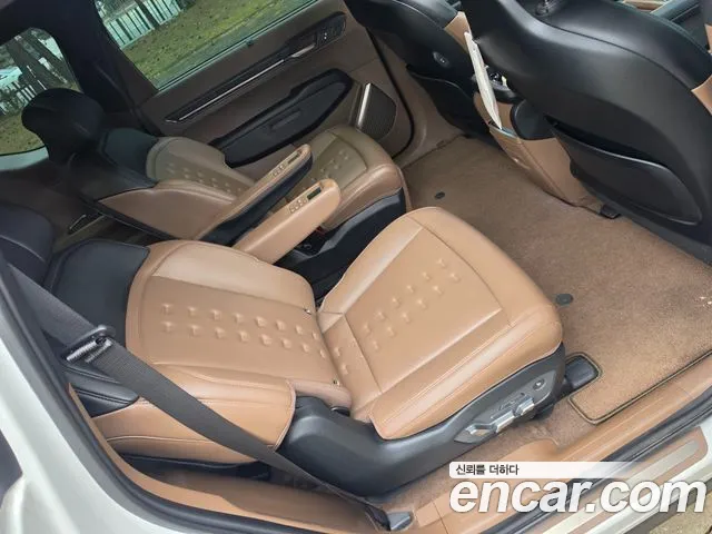 Kia EV9 — Фото автомобиля 7