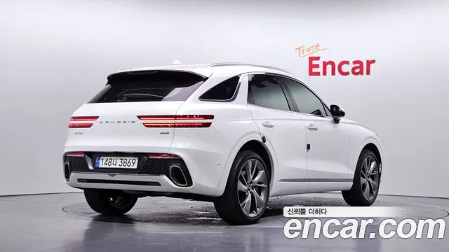 Genesis GV70 2.5T Бензин AWD — Фото автомобиля 2