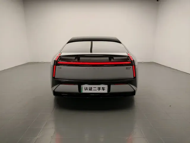 Xpeng P7 — Фото автомобиля 6