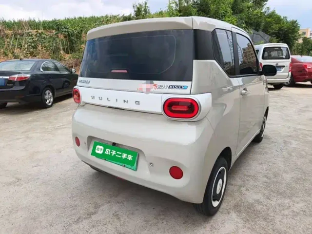 Wuling Hongguang Mini EV — Фото автомобиля 6