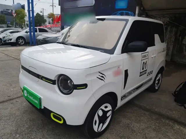 Фотография автомобиля — Geely Panda