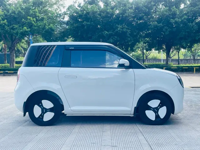 Changan Lumin — Фото автомобиля 4
