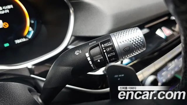 Genesis G80 Бензин 2.5 турбо AWD — Фото автомобиля 8