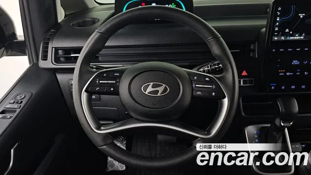 Hyundai Staria Staria — Фото автомобиля 13