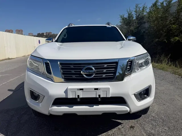 Nissan Navara — Фото автомобиля 2