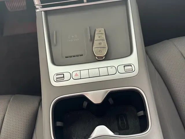 BYD Seal 07 DM-i — Фото автомобиля 27