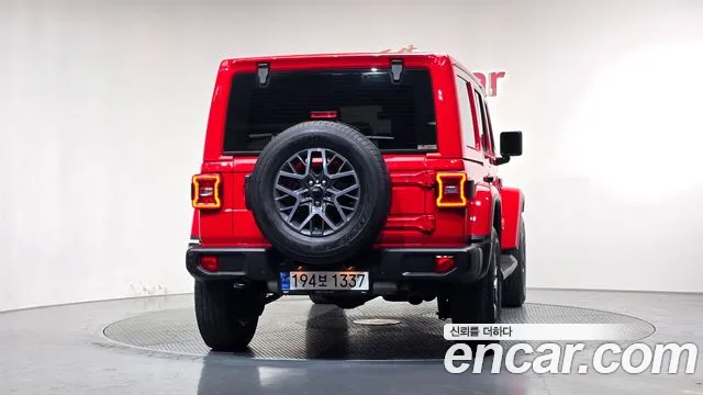 Jeep Wrangler JL — Фото автомобиля 4