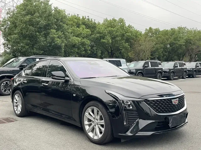 Cadillac CT5 — Фото автомобиля 3