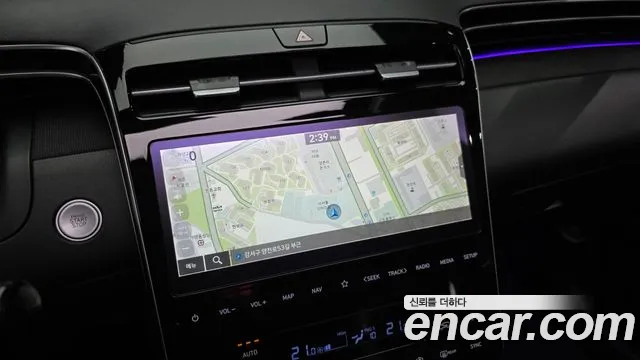 Hyundai Tucson Tucson (NX4) Бензин 1.6 турбо 2WD — Фото автомобиля 5