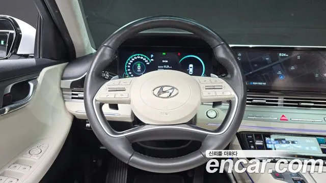 Hyundai Grandeur (New) Hybrid — Фото автомобиля 19
