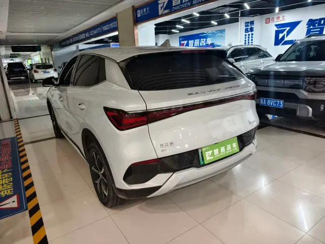 BYD Yuan PLUS — Фото автомобиля 9