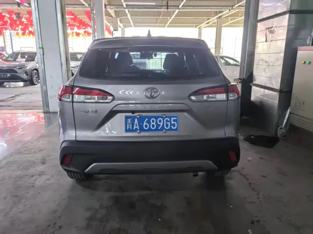 Toyota Corolla Cross — Фото автомобиля 16
