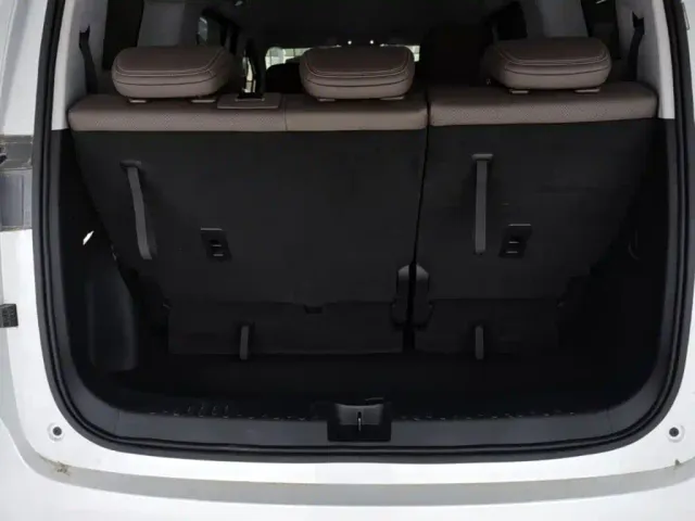 Wuling Starlight 730 — Фото автомобиля 18