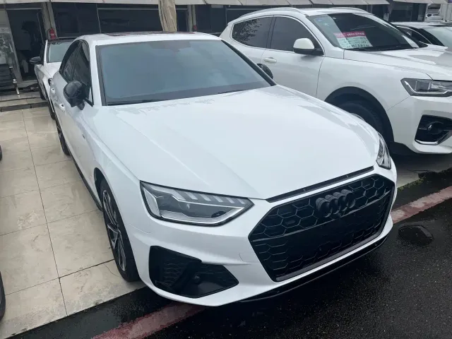 Audi A4L — Фото автомобиля 3