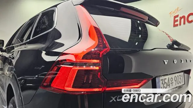 Вольво XC60 — Фото автомобиля 20