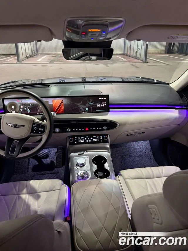 Genesis GV70 — Фото автомобиля 6