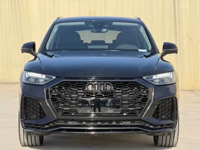 Audi Q5L — Фото автомобиля 2