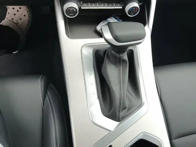 Geely Binyue — Фото автомобиля 13