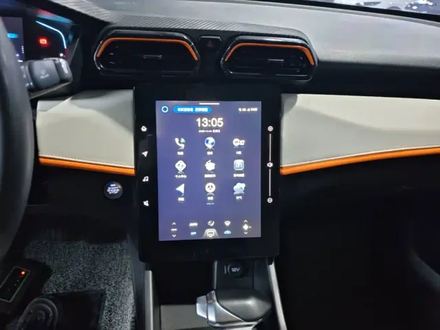 Dongfeng Yixuan GS — Фото автомобиля 12