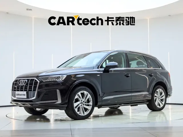 Фотография автомобиля — Audi Q7
