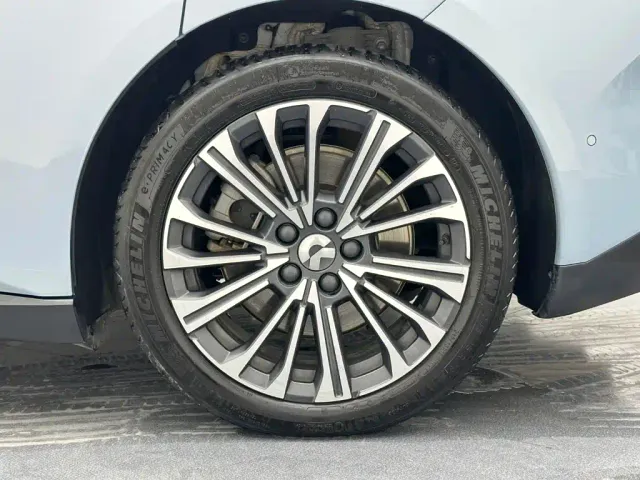 Nio ET5 Touring — Фото автомобиля 30