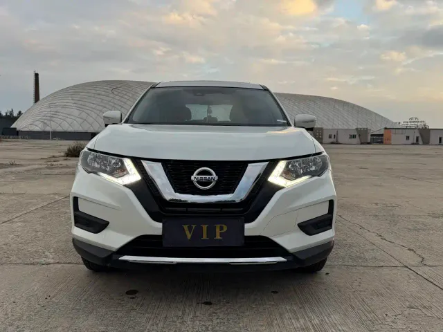 Nissan X-Trail — Фото автомобиля 3
