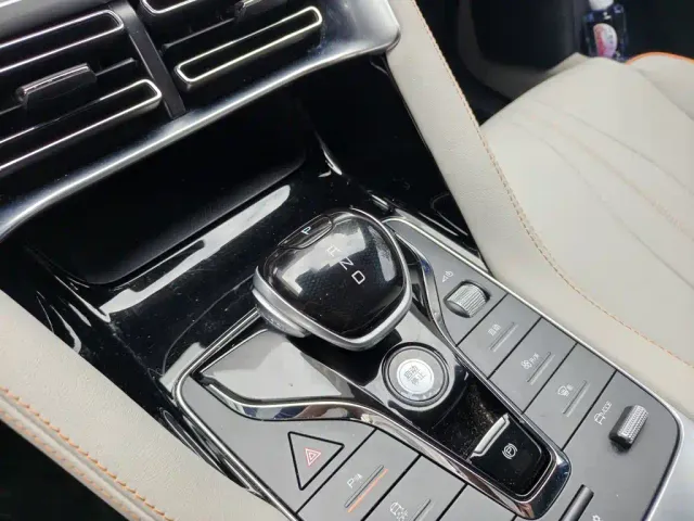 BYD Song PLUS — Фото автомобиля 13