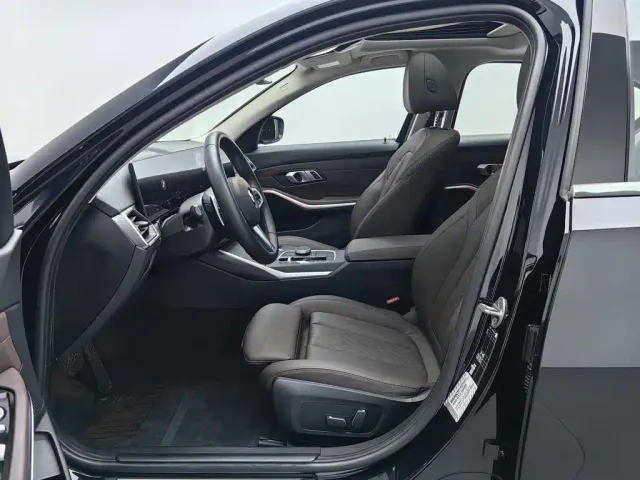BMW 3 Series — Фото автомобиля 10