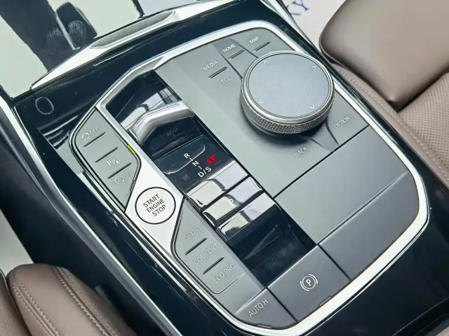 BMW 3 Series — Фото автомобиля 13