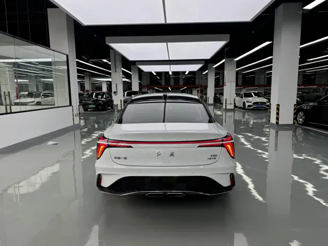 Hongqi H6 — Фото автомобиля 14