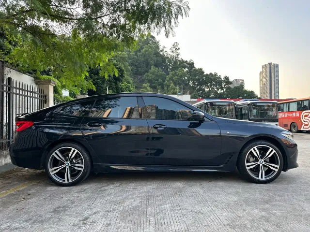 BMW 6 Series Gran Turismo — Фото автомобиля 4