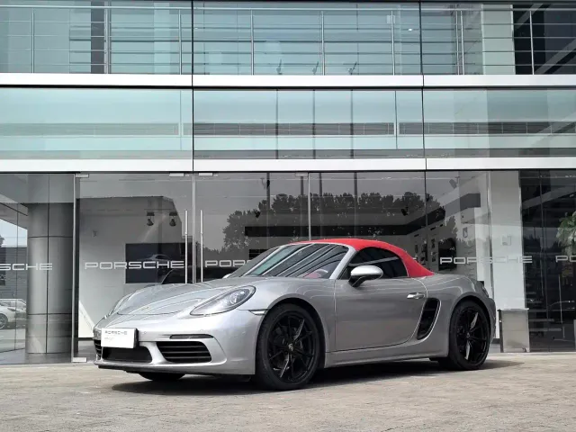 Фотография автомобиля — Porsche 718