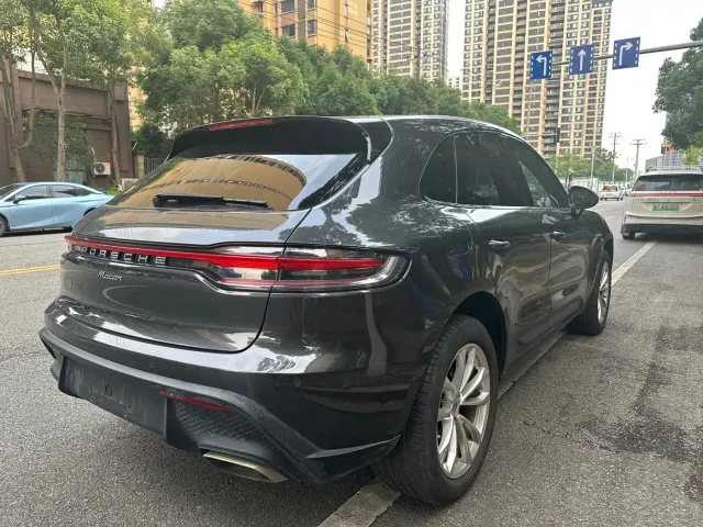 Porsche Macan — Фото автомобиля 7