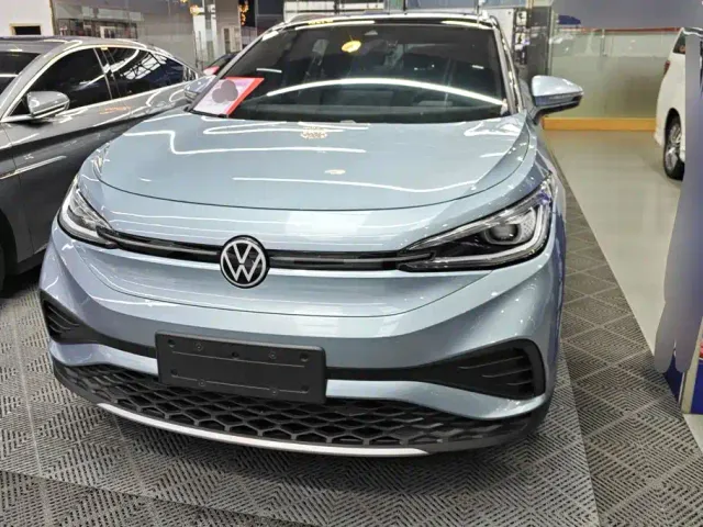 Volkswagen ID.4 X — Фото автомобиля 2