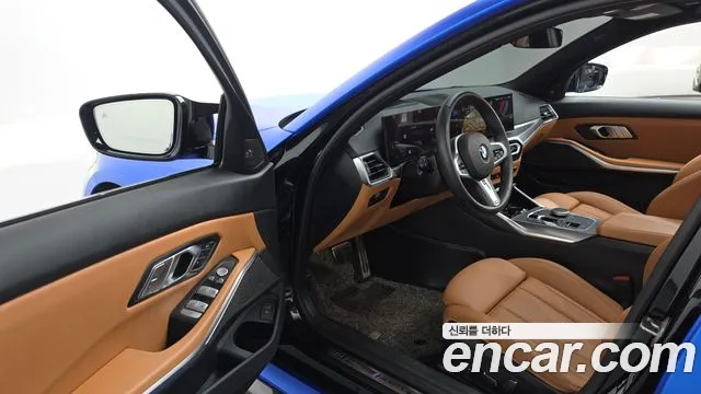 BMW 3-Series 3 серия (G20) 320i M Sport — Фото автомобиля 10