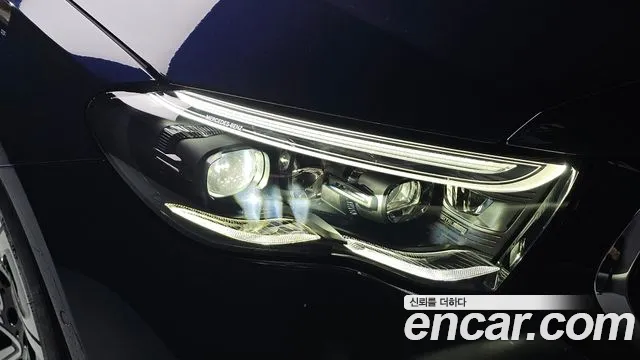Mercedes-Benz E-Class W214 — Фото автомобиля 7