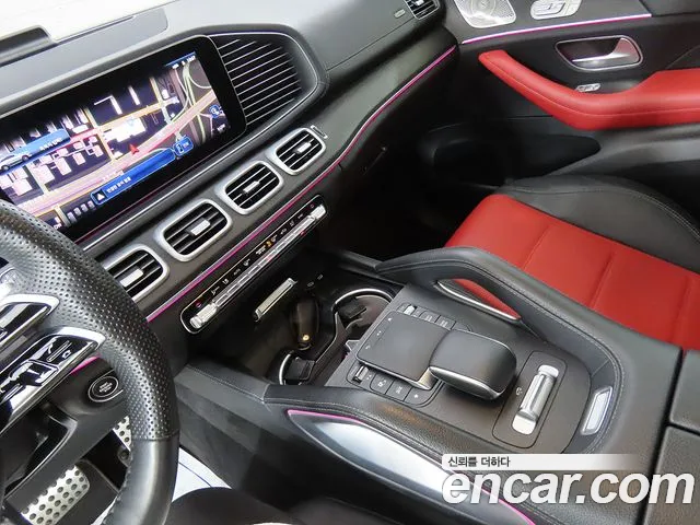 Mercedes-Benz GLE-Class — Фото автомобиля 8