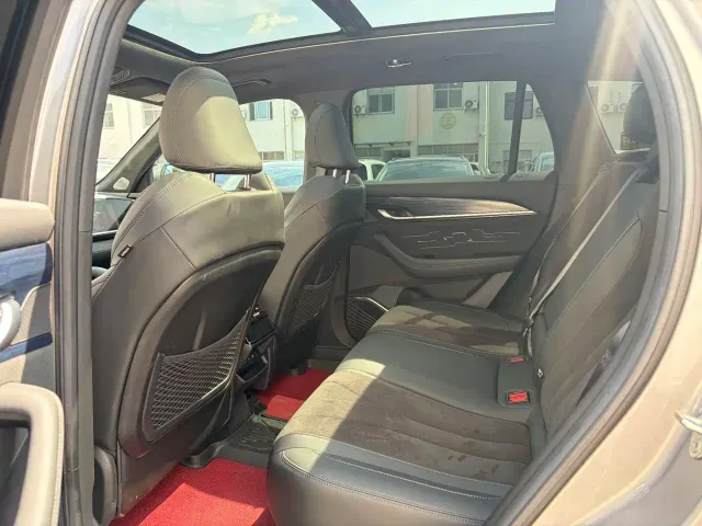 Geely Xingyue L — Фото автомобиля 3
