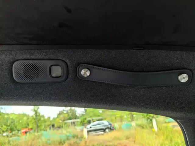 Xiaomi SU7 — Фото автомобиля 25