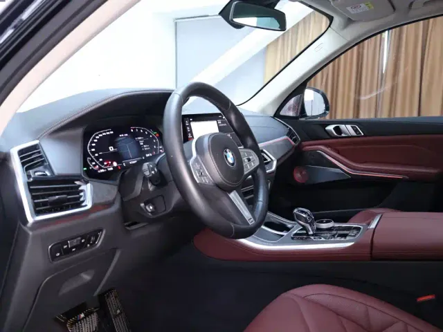BMW X5 — Фото автомобиля 11