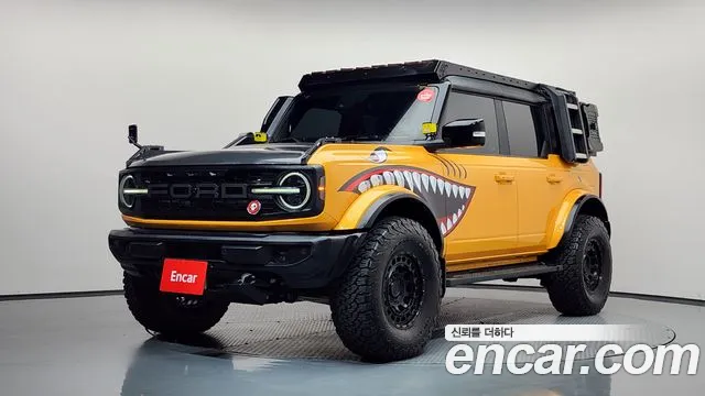 Фотография автомобиля — Ford Bronco Generation 6