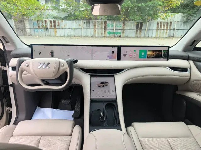 IM Motors LS6 — Фото автомобиля 7