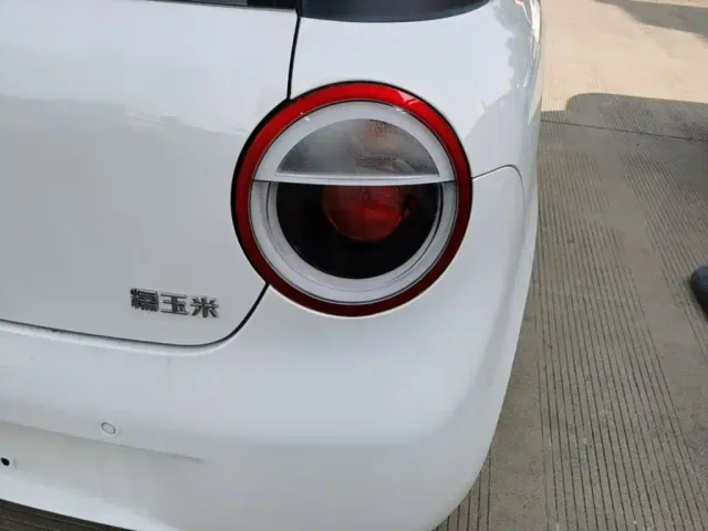 Changan Lumin — Фото автомобиля 7