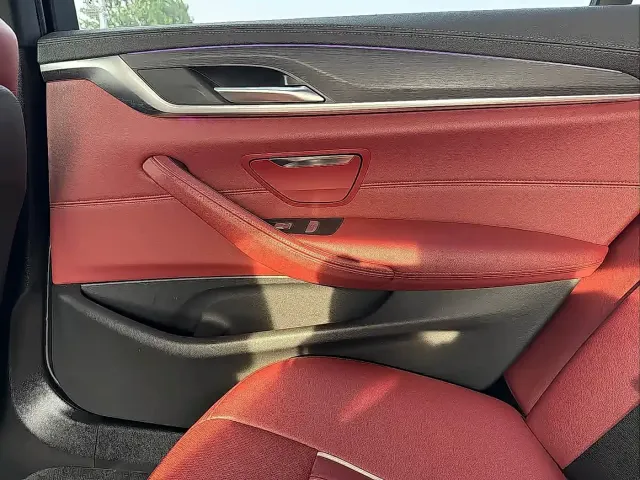 BMW BMW 5 Series New Energy 2022 535Le M Sport Package — Фото автомобиля 16