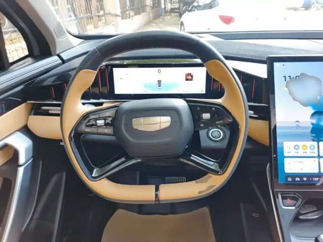 Geely Boyue L — Фото автомобиля 10