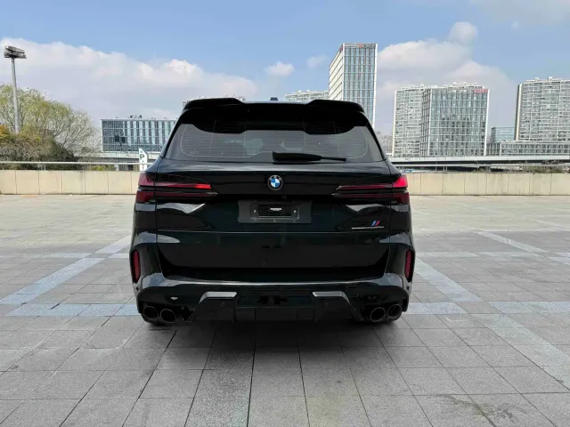 BMW X5 M — Фото автомобиля 21
