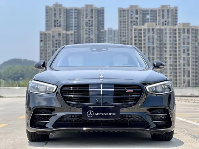 Mercedes-Benz S-Class — Фото автомобиля 3