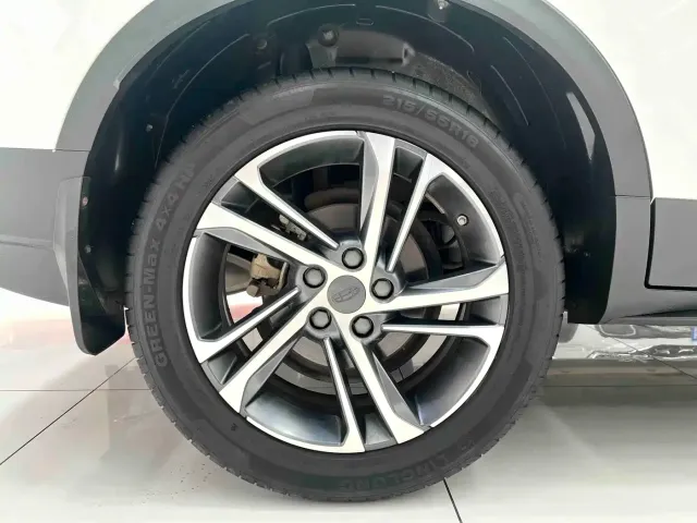 Geely Binyue — Фото автомобиля 16
